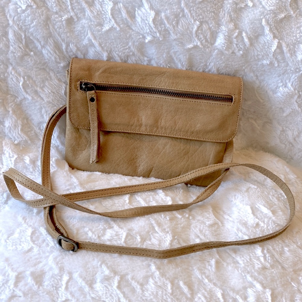 Day & Mood leather Hazel crossbody purse